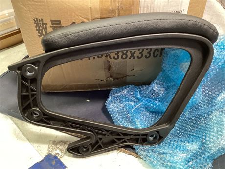 MUSSO GAMING CHAIR ARMREST REPLACEMENT replacement chair loop armrest.- left &