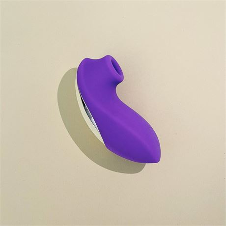 Clitoral Sucking Vibrator - BOMBEX (Purple)
New