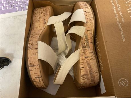 LifeStride Women's Odette Sandal size 9