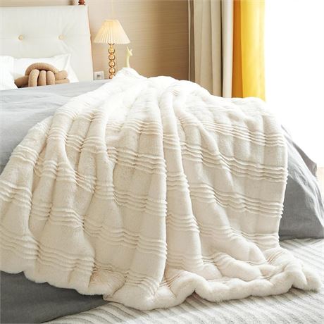 Ultra Soft Throw Blanket Fluffy Blankets & Throws Fuzzy Faux Fur Blanket 600GSM