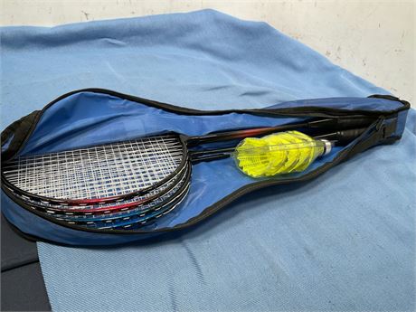 CureCalor Badminton Racket set for 4 Players 3 Shuttlecocks 4 Overgrips With