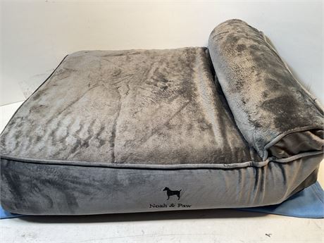 NOAH & PAW Large Dog Bed, 35x25x8.7 Inch, Orthopedic Dog Beds, Eggshell Memory