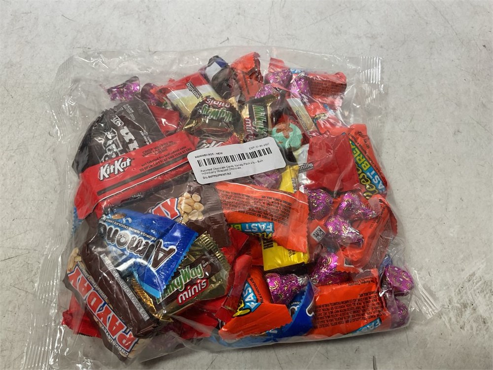 702 Auctions - Assorted Chocolate Candy Variety Pack 2 lb – Bulk ...