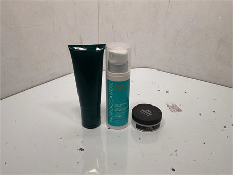 Ombri styling crème, Moroccan oil curl defining crème & Davines OI conditioner