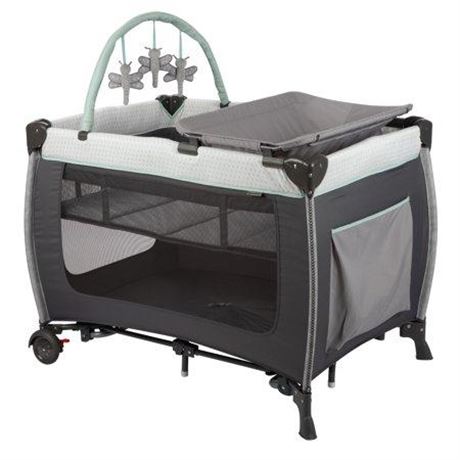 Monbebe Willow Rocking Baby Play Yard with Full Size Bassinet  Stardust