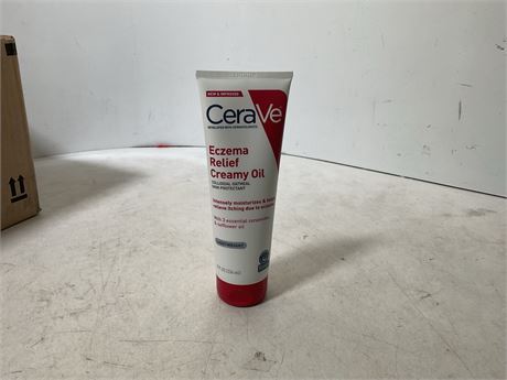 CeraVe Eczema Relief Creamy Body Oil for Itchy Dry Skin with Colloidal Oatmeal,