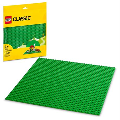 LEGO Classic Green Baseplate, Creative Toy for Back to School, Square 32x32