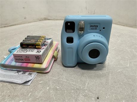 Fujifilm Instax Mini 10 Instant Camera Sky Blue  + Fuji Instax Film 10 Sheets +