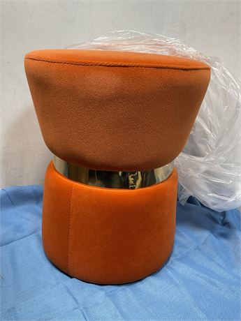 Round Velvet Ottoman, Vanity Stool, Button Tufted Footrest Stool with Gold