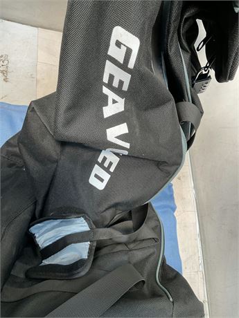 golfing bag black