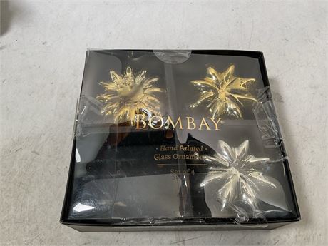 BOMBAY GLASS ORNAMENT