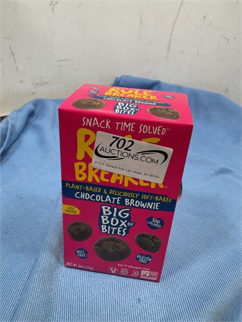 Rule Breaker Chocolate Brownie Big Box of Bites 6oz Less Sugar