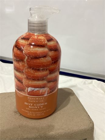 Homeworx Hot Cider Donut by Slatkin + Co. GEL HAND SOAP 22 OZ for UNISEX