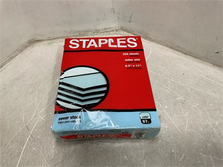 250 Sheets/Pack Staples 67 lb. Cover Stock Paper, 8.5" x 11", Ivory, 250