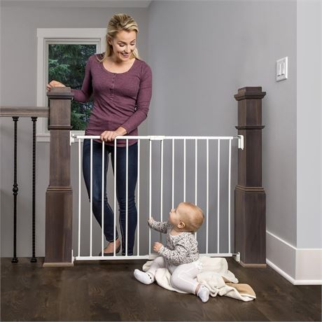 Regalo Extra Wide 2-in-1 Stairway & Hallway Baby Safety Gate with Mounting Kit,