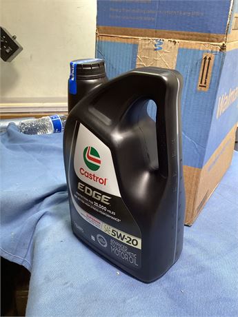 Castrol EDGE High Mileage 5W-20 Advanced Full Synthetic Motor Oil, 5 Quarts