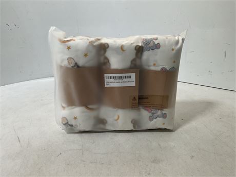Corbin Bear Muslin Swaddle 3 to the set