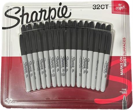 SHARPIE Permanent Markers | Fine Point | 32 Count (Black)