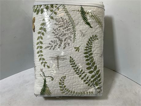 C&F Home Althea Quilt Collection