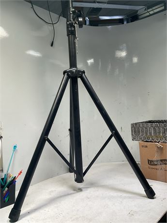 QFX S15 Speaker stand | Collapsible Tripod Design for Large-Size Speakers, 80
