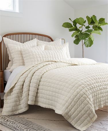 Levtex Home Whisper Cream Quilt Set, Ivory baby yellow