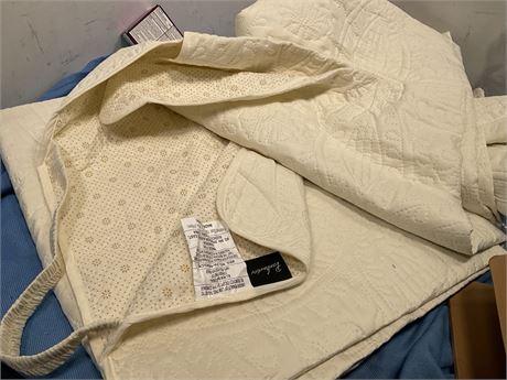 Couch Cover with Foam Sticks Elastic Straps embroidery Furniture