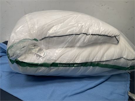 Pillows Set of 2, Supportive Bed Pillows for Side and Back Sleepers, Down