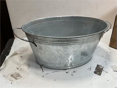 tin bucket