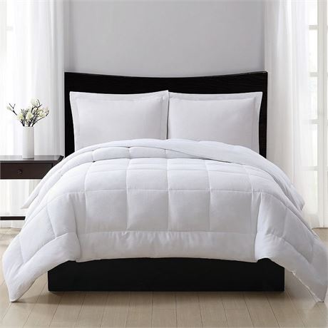 London Fog Embossed Seersucker Down Alternative Comforter