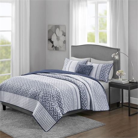 OLLIIX Madison Park Bennett Polyester Reversible Jacquard Coverlet Set in Navy