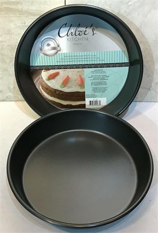 3 miscellaneous cookware 
One 9in nonstick cake pan
One 12in nonstick pizza