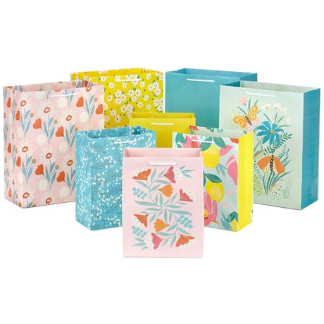 Hallmark Spring Gift Bags in Assorted Sizes (6 Bags: 4 Medium 9", 4 Large 13")