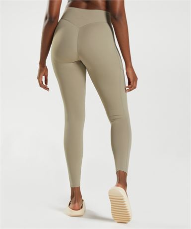 Medium Gymshark WHITNEY EVERYDAY POCKET LEGGINGS