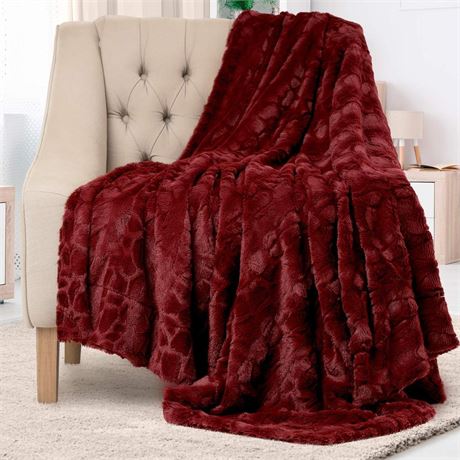 Everlasting Comfort Luxury Plush Blanket - Cozy, Soft, Fuzzy Faux Fur Throw