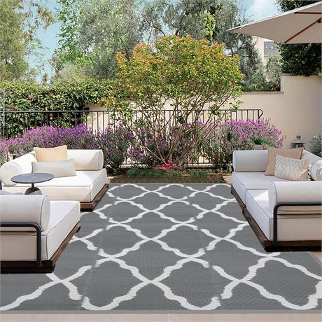 Round OutdoorLines Outdoor Plastic Area Rugs for Patio 4x6 ft - Reversible