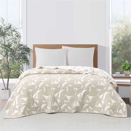 Mainstays Iris Leaf Quilted Reversible Lightweight Bedding, Full/Queen, Beige